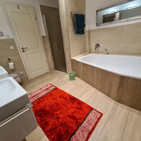 Apartment Familienwohnung Mit Garten Nahe Bonn