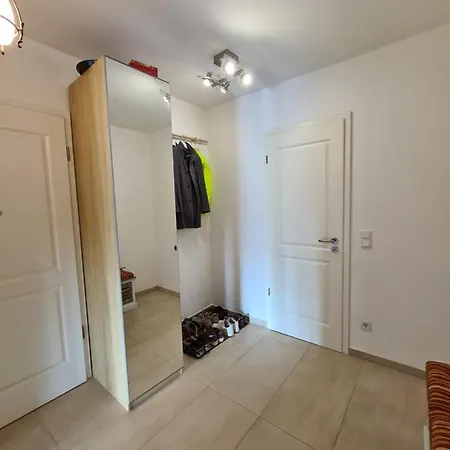 Familienwohnung Mit Garten Nahe Bonn Apartment