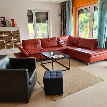 Apartment Familienwohnung Mit Garten Nahe Bonn